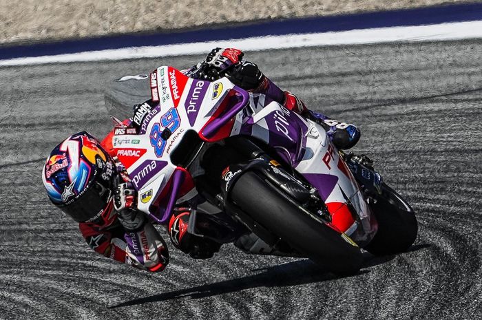 Jorge Martin dihukum long lap penalty usai menjadi tersangka insiden lap pertama tikungan pertama balapan sprint MotoGP Austria 2023