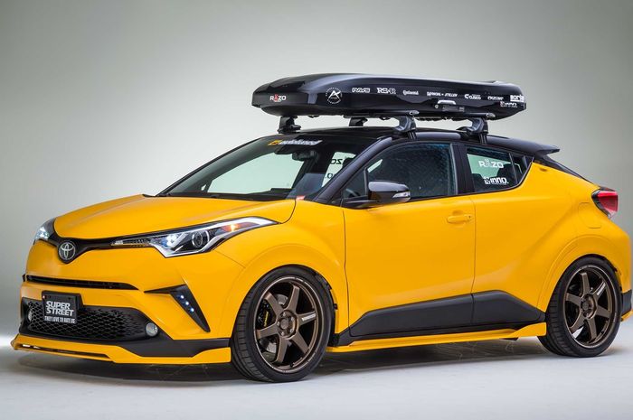 Toyota CH-R tampil sporty pakai body kit aerodinamis dan roof rack