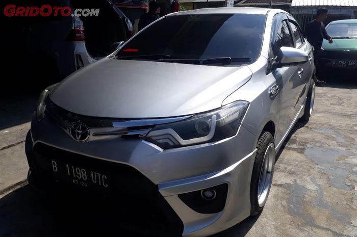 Toyota Vios limo gen 3 paket RTG 3 buatan Dirgantara Auto Project