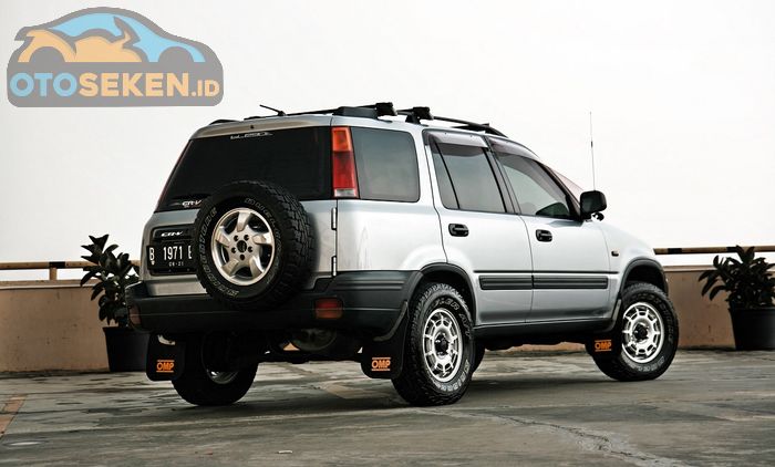 Modifikasi Honda CR-V 2001