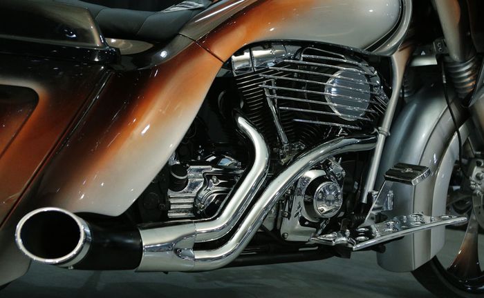 Harley Davidson Road King Berkonsep Bagger