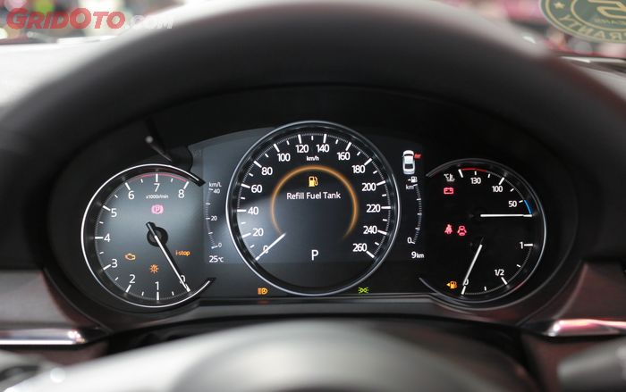 Panel instrumen Mazda6 Elite sudah digital
