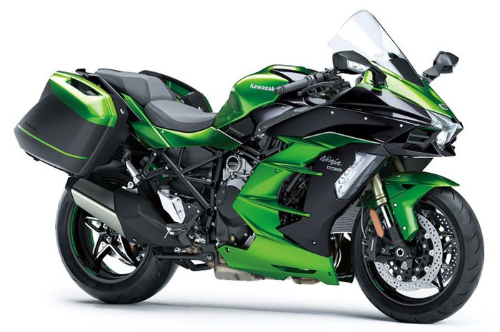 Kawasaki H2 SX SE dengan aksesoris side bag