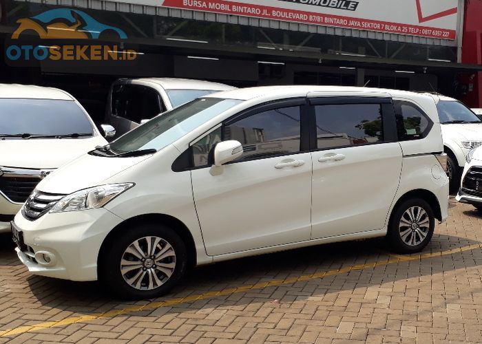 Tertarik Meminang Honda Freed Bekas Begini Cara Atasi Sliding Door Timbul Bunyi Aneh Gridoto Com