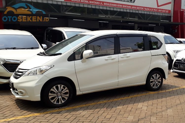 Tertarik Meminang Honda Freed Bekas Begini Cara Atasi Sliding Door Timbul Bunyi Aneh - Gridotocom