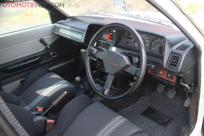 Bahkan interior pun full part Corolla Sprinter GT