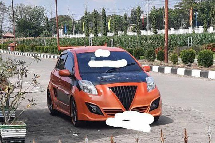 Modifikasi Toyota Yaris lawas pakai berwajah Alfa Romeo