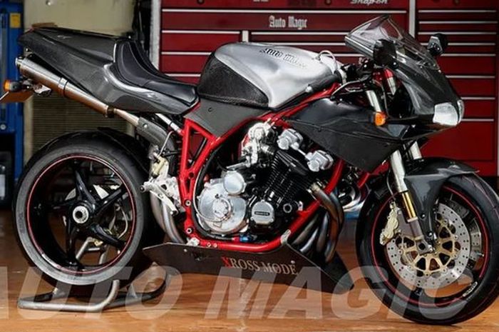 Modifikasi Ducati 748 dan Honda CBX1000