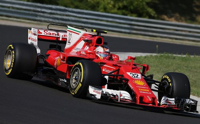 Charles Leclerc saat menguji mobil Ferrari tahun 2017, mimpinya menjadi pembalap Ferrari akhirnya terwujud