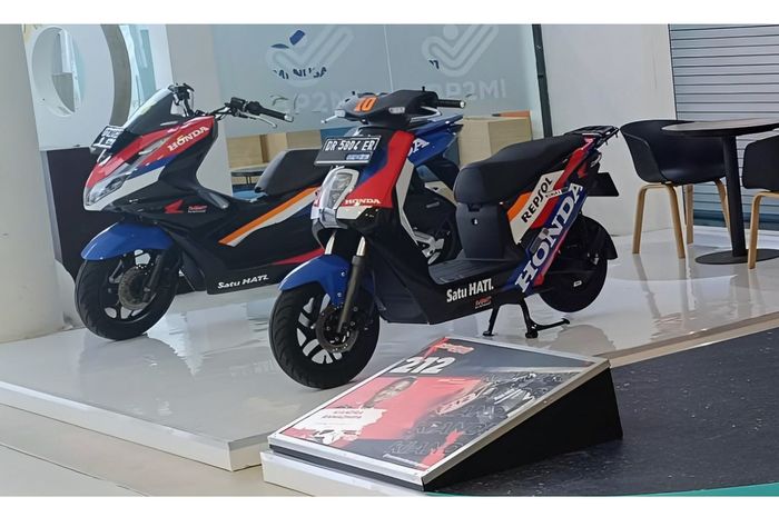 Honda EM1 e: dan PCX 160 dengan livery tim HRC di MotoGP