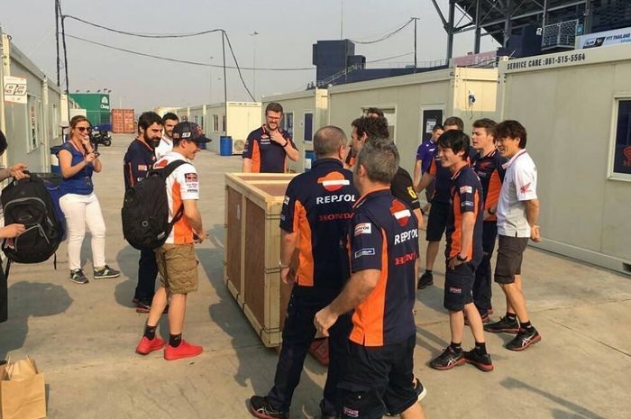 Kado ulang tahun Marc Marquez super besar