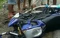 Miris, Kecelakaan Parah Yamaha New V-ixion Lawan Mobil, Kondisinya Sampai Terguling