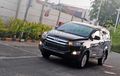 First Drive All New Toyota Kijang Innova 2.0 V A/T, Lokasi Sempit Bikin Penasaran