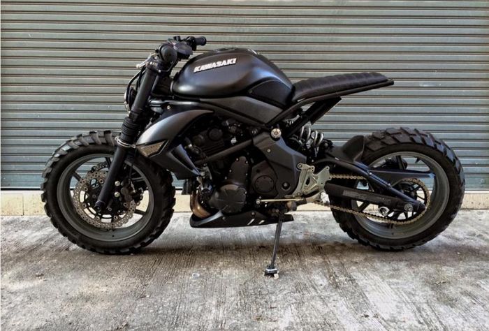 Kawasaki ER-6n &ldquo;Mad Max&rdquo; besutan K-Speed