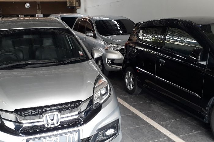 Ilustrasi mobil honda bekas