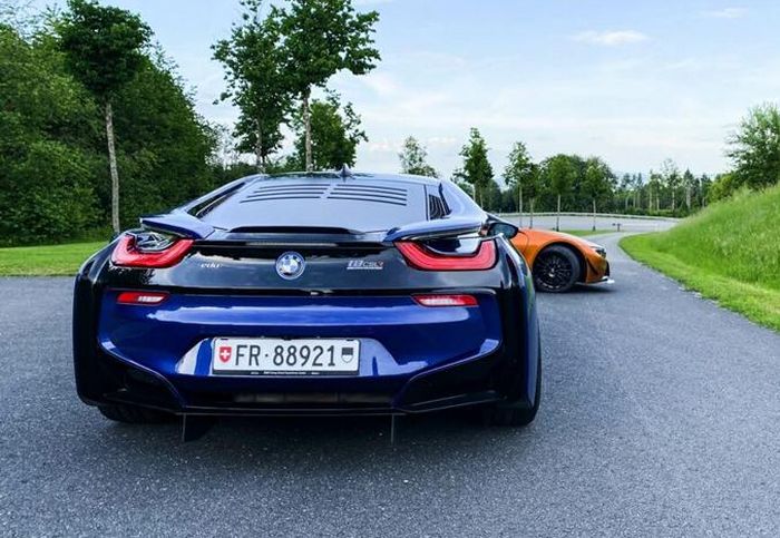 Buritan BMW i8 hasil garapan Edo Motorsport