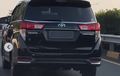 Viral Toyota Innova Venturer Pelat Merah Dikasih Cover Hitam, Ini Kata Polisi
