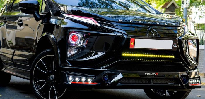 Ubahan lampu paling banyak di area depan Mitsubishi Xpander