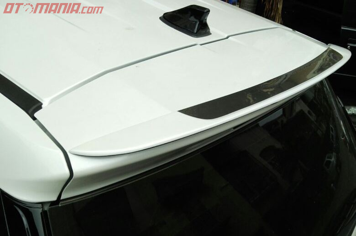 sayap tambahan untuk Mitsubishi Xpander