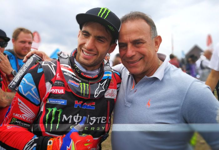 Pereli Argentina Kevin Benavides bangga bisa menempati posisi kedua klasemen akhir dalam balapan terberat di dunia ini