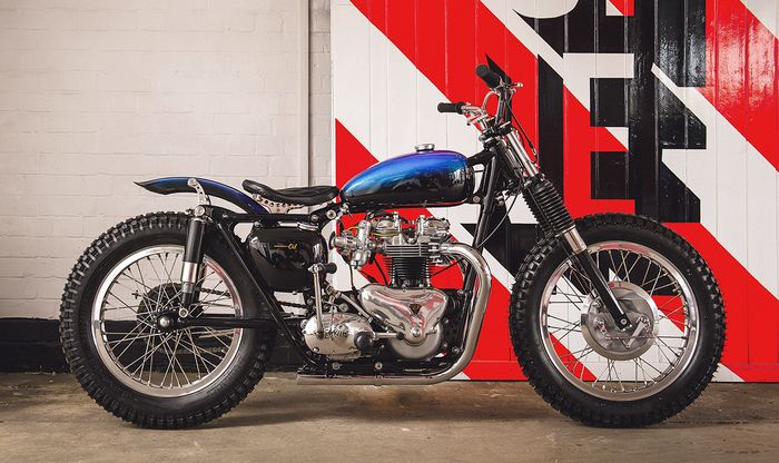 Triumph Tiger T110 restomod desert sled dari Retrograde Mechanica