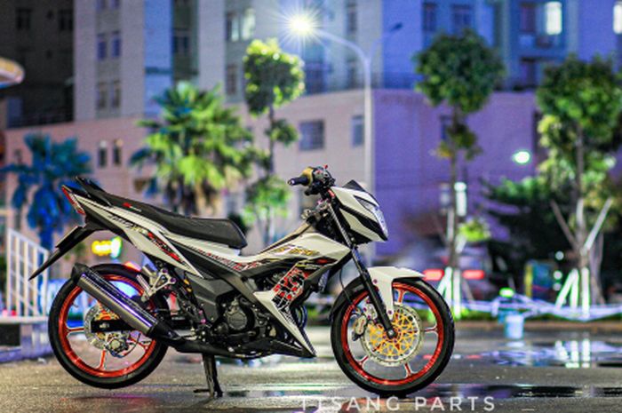 Modifikasi Honda Sonic 150R