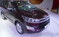 Toyota Innova Crysta Akan Tersedia 5 varian, Pakai Mesin 2,8 Liter!