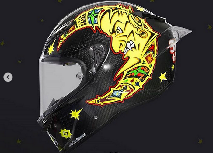 Helm AGV Pista GP R motif matahari dan bulan yang jadi ciri khas Valentino Rossi
