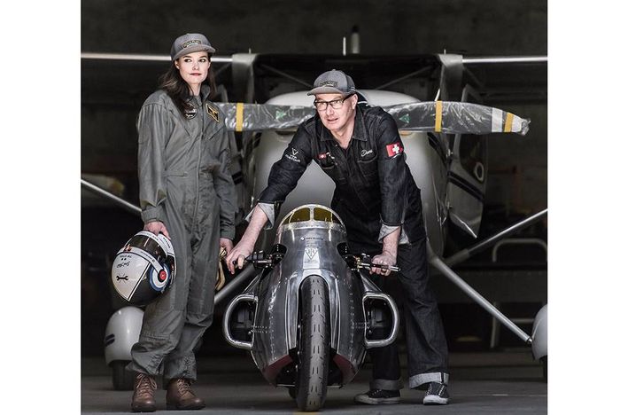 BMW R1200 R &ldquo;Spitfire&rdquo; hasil garapan VTR Customs