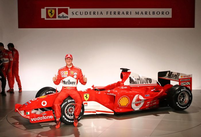 Bersama mobil Ferrari F2400, Michael Schumacher meraih juara dunianya yang kelima di Ferrari