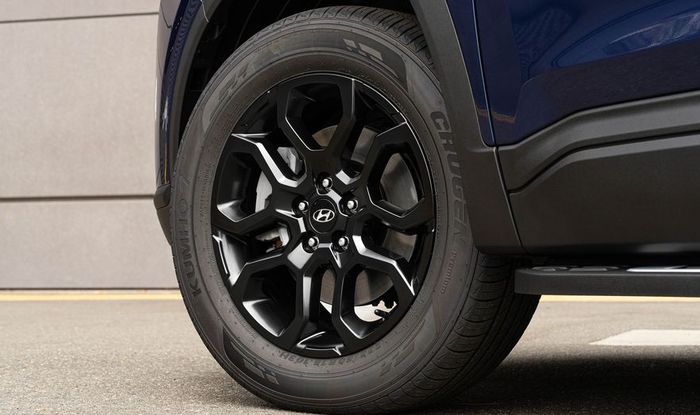 Hyundai Santa Fe XRT mendapatkan pelek baru ukuran 18 inci