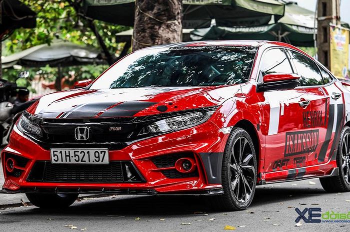 Modifikasi Honda Civic terbaru pakai body kit lokalan Vietnam