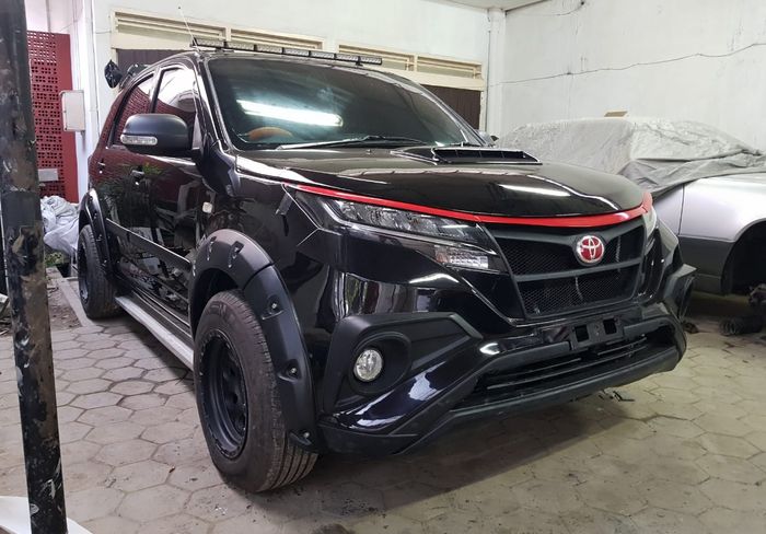 Tampilan Daihatsu Terios lawas muka baru