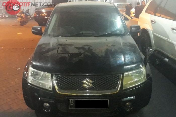 Suzuki Grand Vitara seken di bengkel Ari Motor