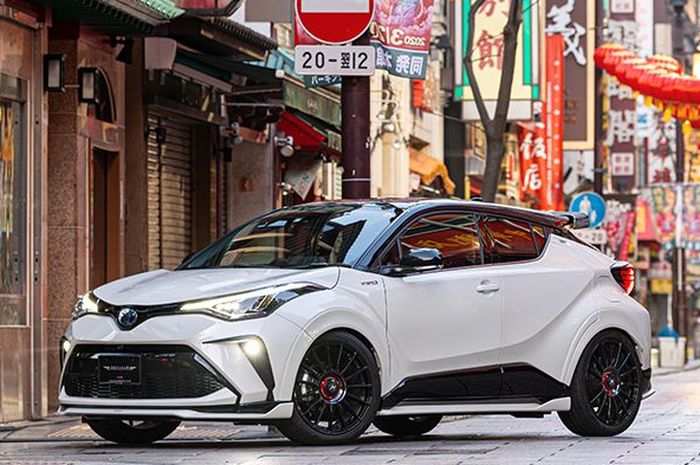 Modifikasi Toyota C-HR pakai body kit Artisan Spirits