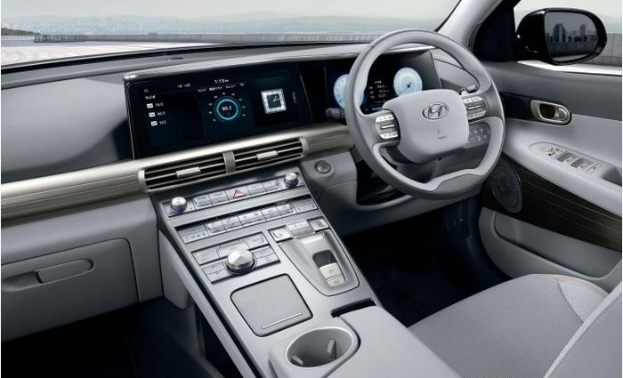 Interior Hyundai Nexo spek Jepang.