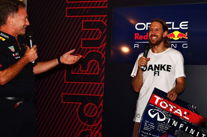 Bos tim Red Bull, Christian Horner memberi kenangan-kenangan kepada Sebastian Vettel yang pensiun di F1 Abu Dhabi 2022