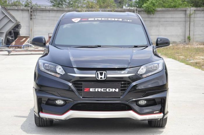 Modifikasi Honda HR-V lama pasang body kit custom buatan Zercon, Thailand