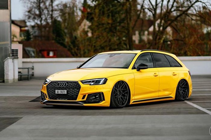 Modifikasi Audi RS4 Avant