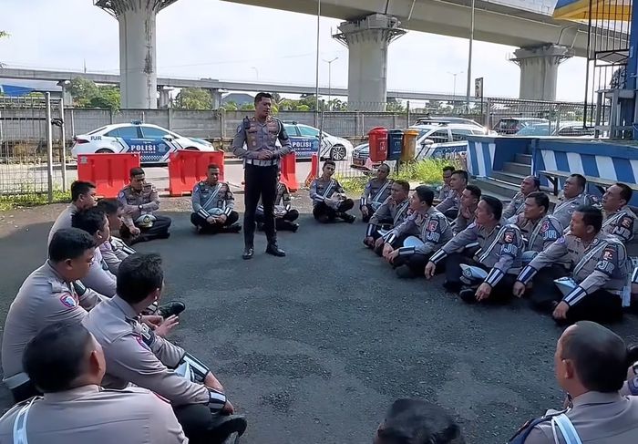 Ka Induk PJR Cikampek, AKP Sandy Titah Nugaraha.