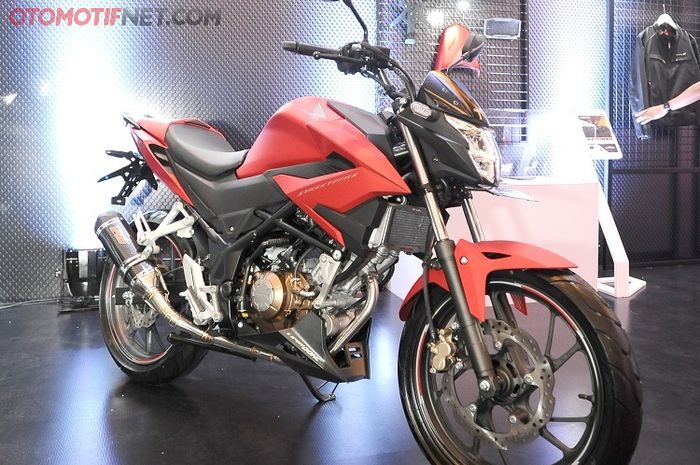  Aksesori Honda CB150R StreetFire Modal Tampil Beda