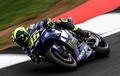 Aspal Bergelombang Sirkuit Silverstone, Berikut Tips Mengatasinya Ala Valentino Rossi