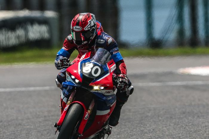Johann Zarco bawa Honda juara Suzuka 8  Hours