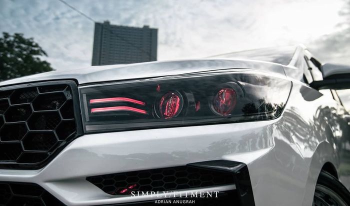 Sistem pencahayaan Toyota Innova Reborn juga diupgrade