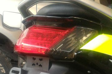 Pantes Ini Yang Bikin Yamaha Dilarang Bikin Lampu Rem Nmax Bagus Dari Pabriknya Gridoto 