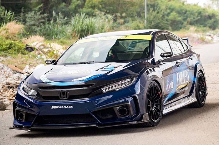 Modifikasi Honda Civic Turbo asal Thailand tampil kece bergaya racing