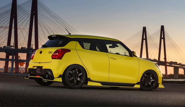 Tampilan samping Suzuki Swift garapan Kuhl Racing