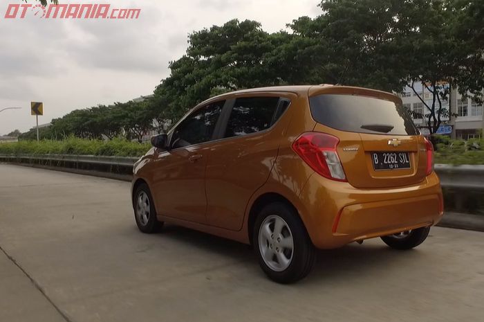 Hasil tes akselerasi dari 0-100 km/jam Spark sama dengan Honda Brio RS