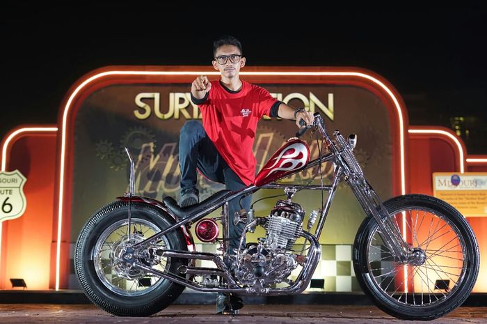 Budi Kurniawan dari Afto Motor Pekanbaru membuat chopper berbasis Honda XR 400 dan berhasil menjadi Best of the Best Regional Medan