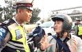 Video Viral Pemotor Ngotot Minta Ditunjukkan Surat Tugas Razia, Polisi Sampai Bilang Begini